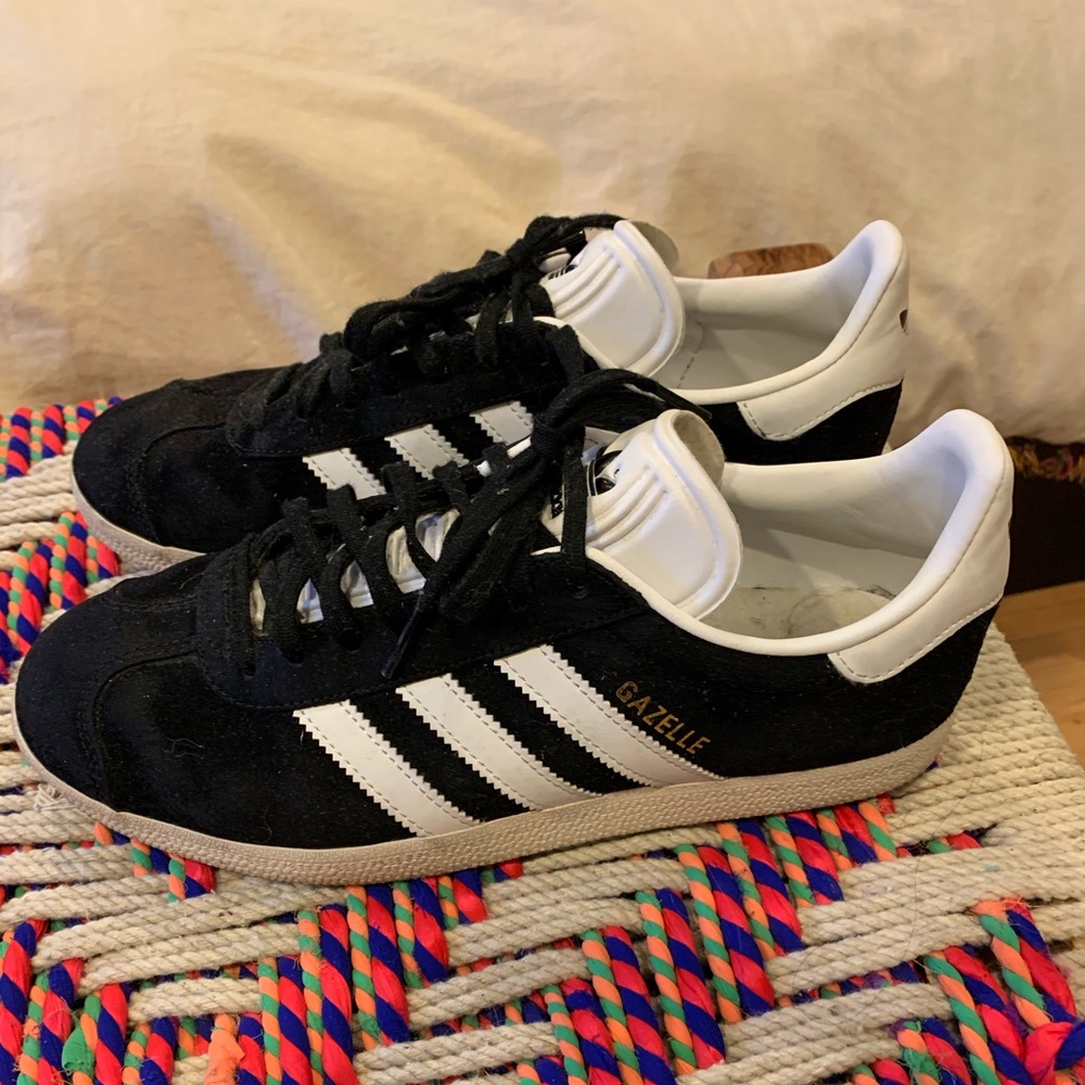 Adidas Black Gazelle Sneakers size 8.5 Women’s